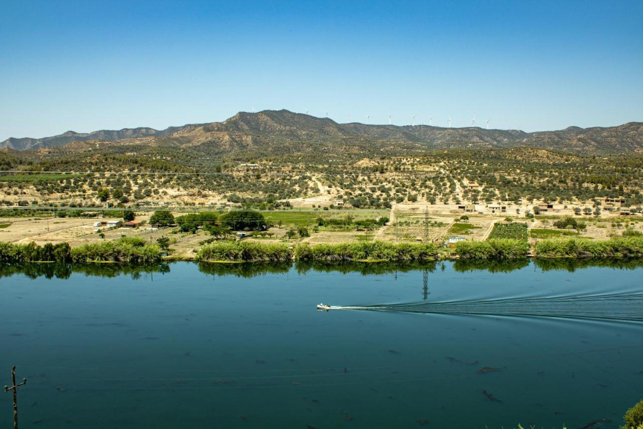 Casa Rural Griso Riba-roja d'Ebre Zewnętrze zdjęcie