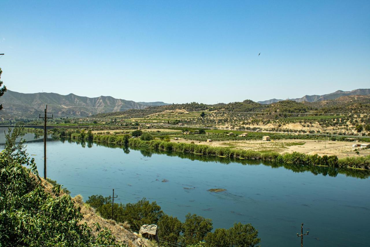 Casa Rural Griso Riba-roja d'Ebre Zewnętrze zdjęcie