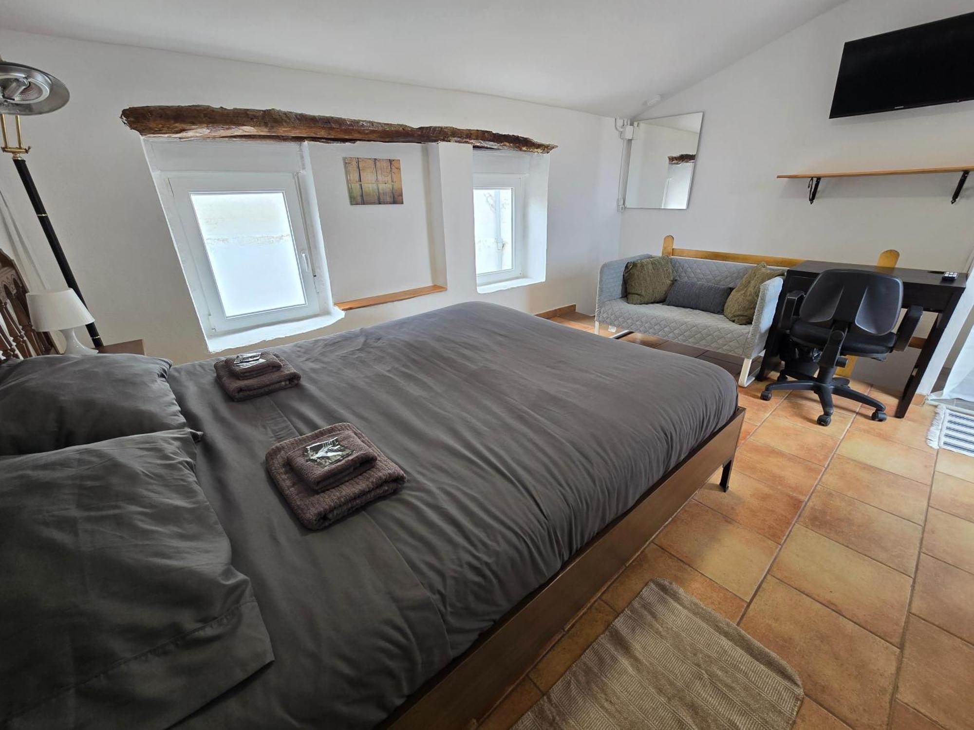 Casa Rural Griso Riba-roja d'Ebre Zewnętrze zdjęcie
